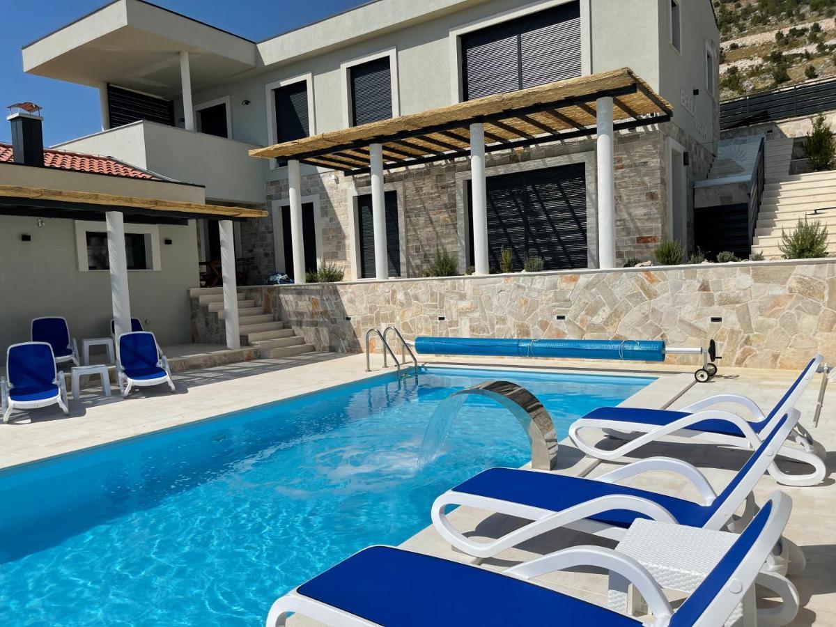 Bellavista Villa Ivanica Dış mekan fotoğraf